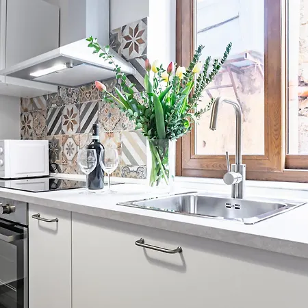 Apartment Palazzo Dei Normanni & Ballaro Roomy Modern X9