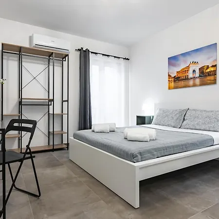 Apartment Palazzo Dei Normanni & Ballaro Roomy Modern X9 *